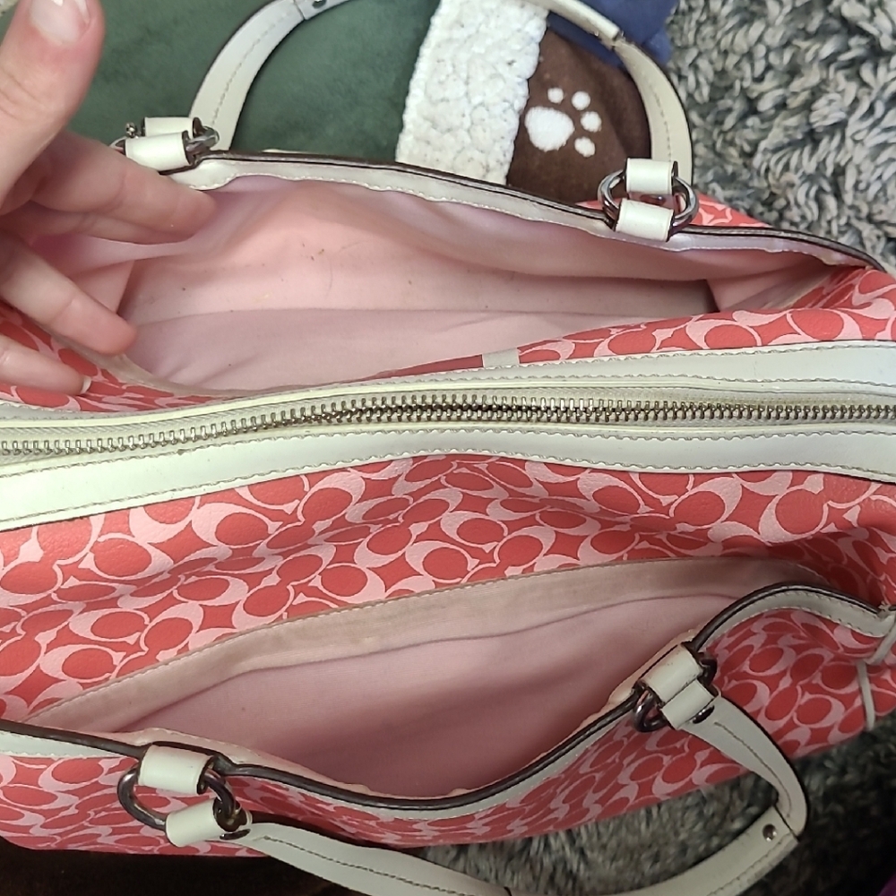 Coach Pink and Cream Tote Bag - Picture 8 of 12